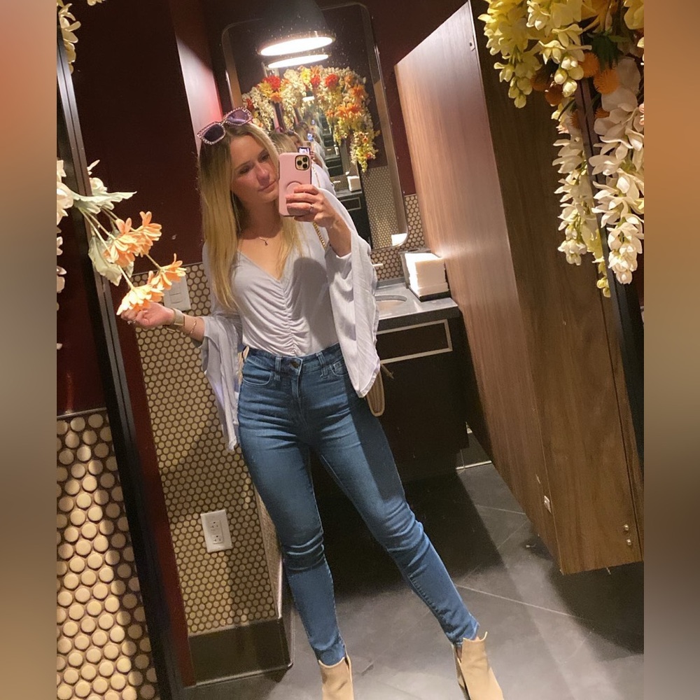 FREE PEOPLE What A Babe Bell Sleeve Blouse - Picture 6 of 7